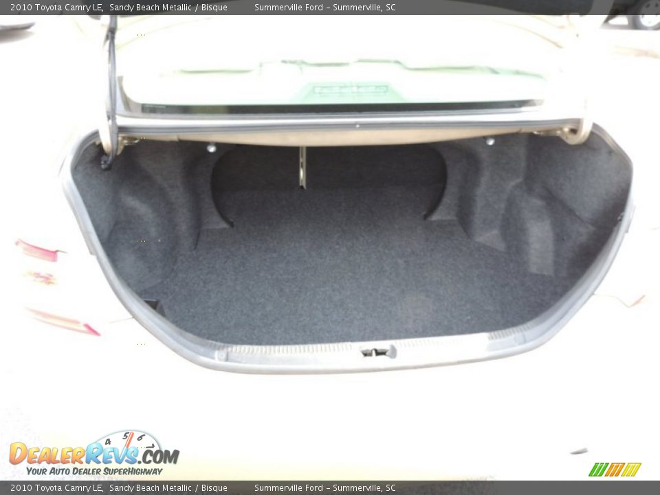 2010 Toyota Camry LE Sandy Beach Metallic / Bisque Photo #14