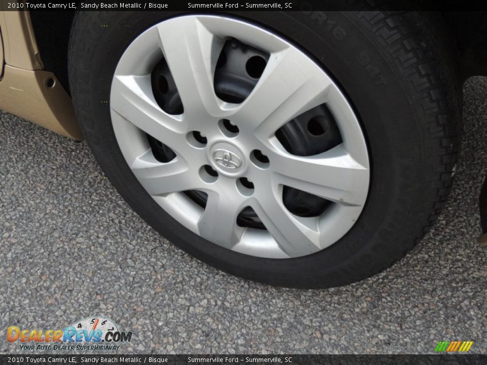 2010 Toyota Camry LE Sandy Beach Metallic / Bisque Photo #16