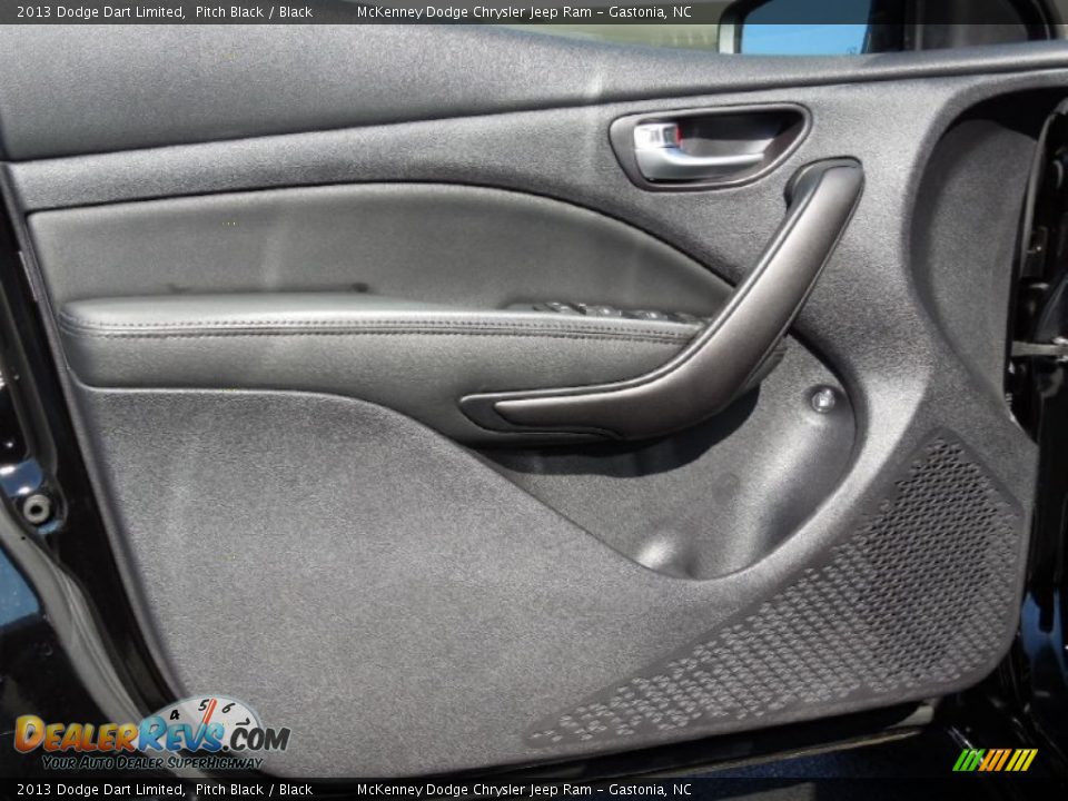 2013 Dodge Dart Limited Pitch Black / Black Photo #11