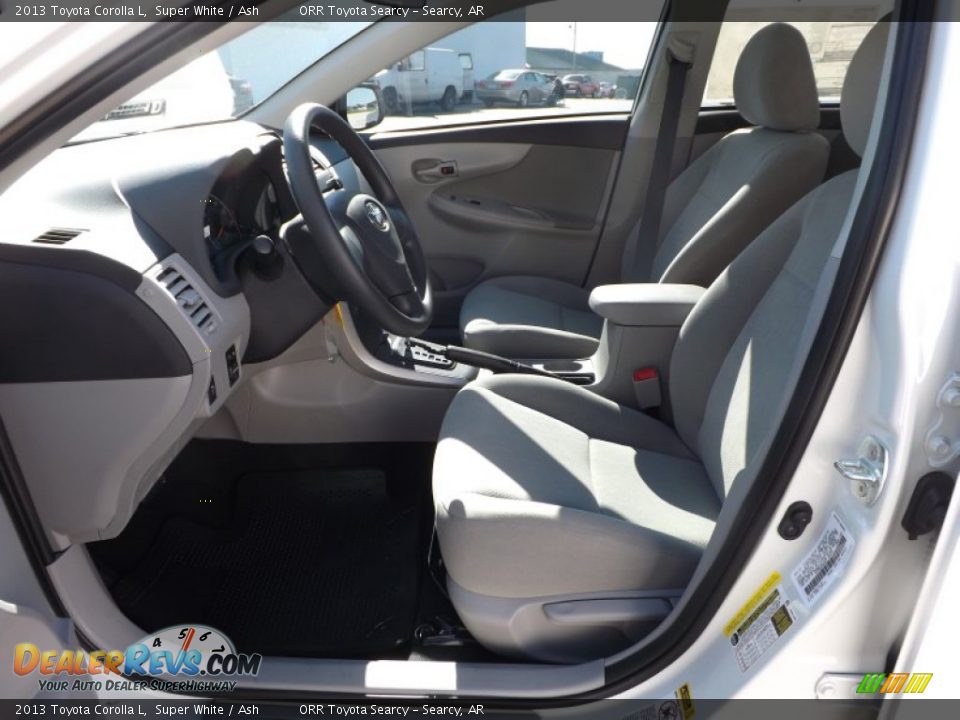 2013 Toyota Corolla L Super White / Ash Photo #11