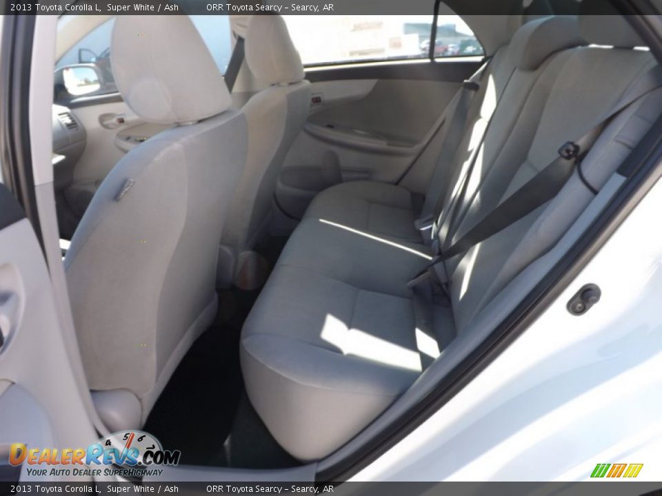 2013 Toyota Corolla L Super White / Ash Photo #14