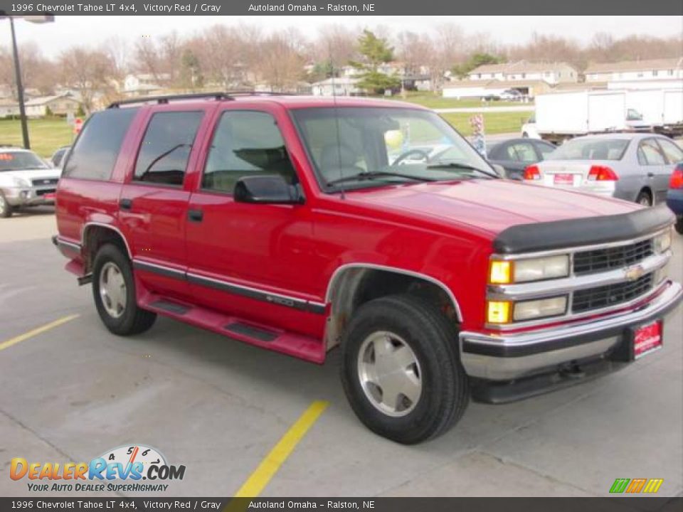 1996 Chevrolet Tahoe LT 4x4 Victory Red / Gray Photo #1