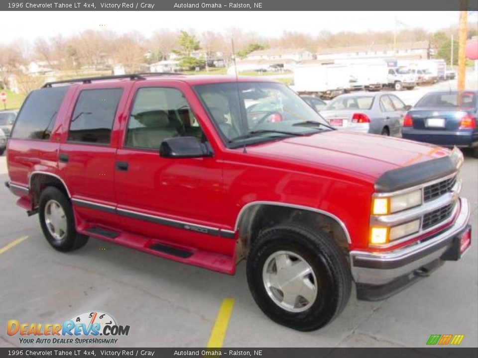 1996 Chevrolet Tahoe LT 4x4 Victory Red / Gray Photo #15