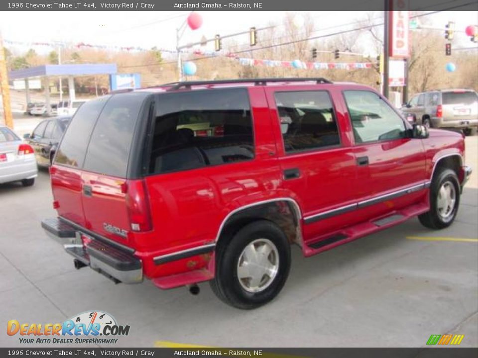 1996 Chevrolet Tahoe LT 4x4 Victory Red / Gray Photo #25