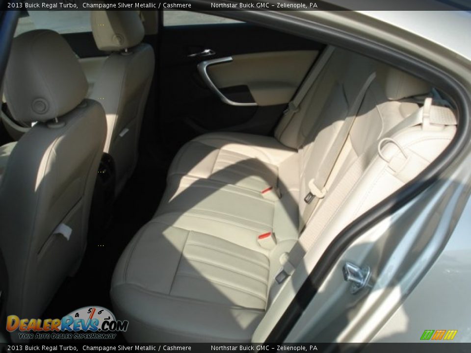 2013 Buick Regal Turbo Champagne Silver Metallic / Cashmere Photo #13