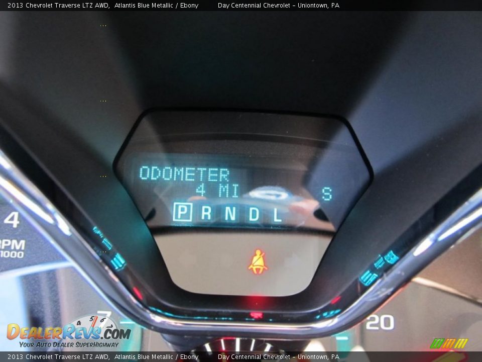 Controls of 2013 Chevrolet Traverse LTZ AWD Photo #20