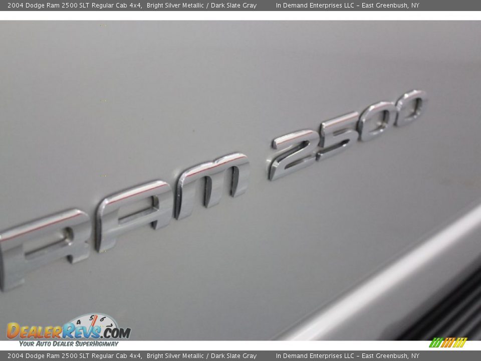 2004 Dodge Ram 2500 SLT Regular Cab 4x4 Bright Silver Metallic / Dark Slate Gray Photo #18