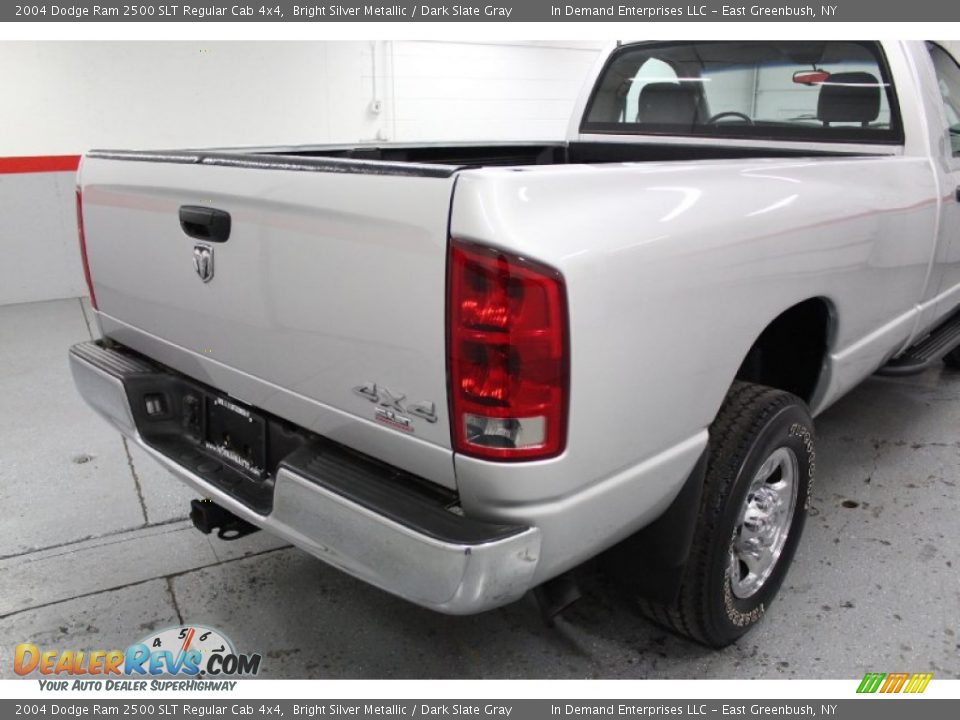 2004 Dodge Ram 2500 SLT Regular Cab 4x4 Bright Silver Metallic / Dark Slate Gray Photo #21