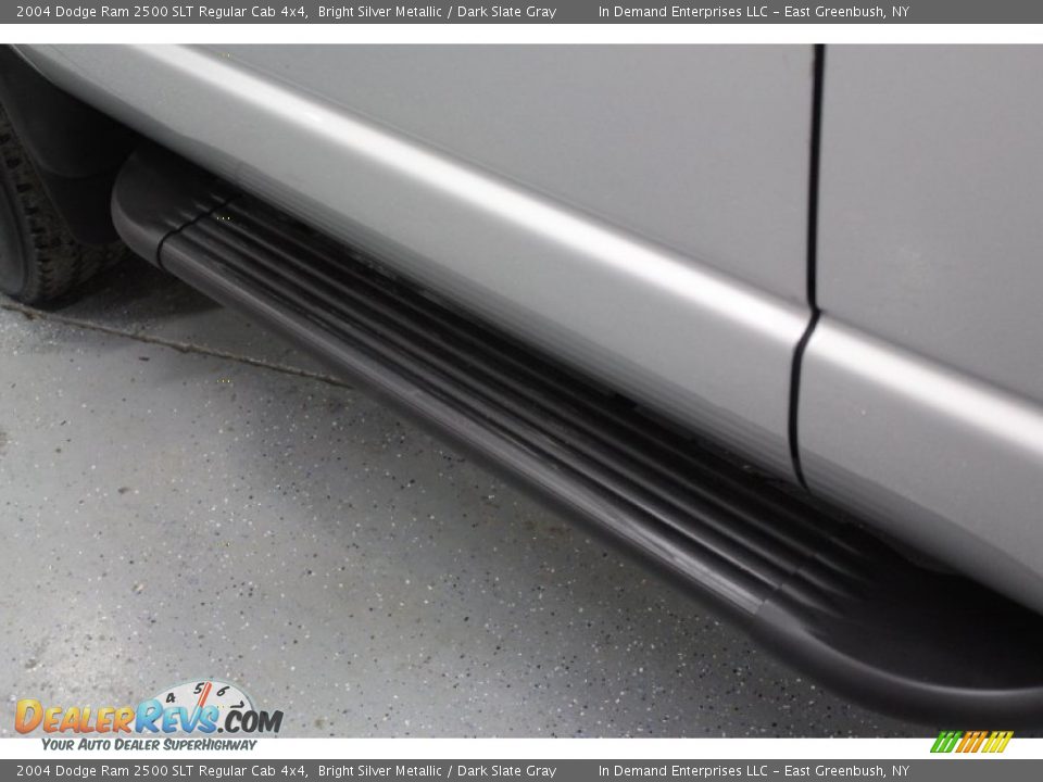 2004 Dodge Ram 2500 SLT Regular Cab 4x4 Bright Silver Metallic / Dark Slate Gray Photo #27
