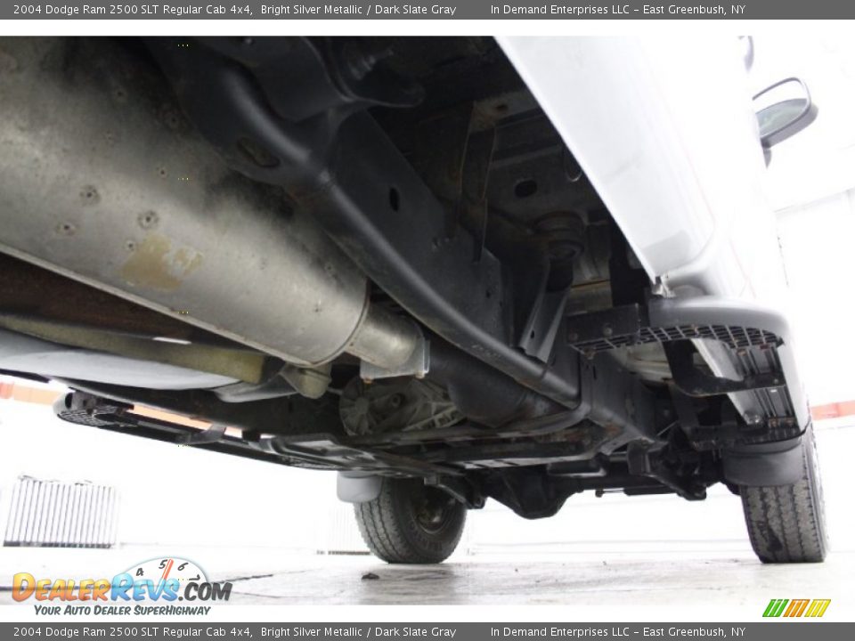 2004 Dodge Ram 2500 SLT Regular Cab 4x4 Bright Silver Metallic / Dark Slate Gray Photo #31
