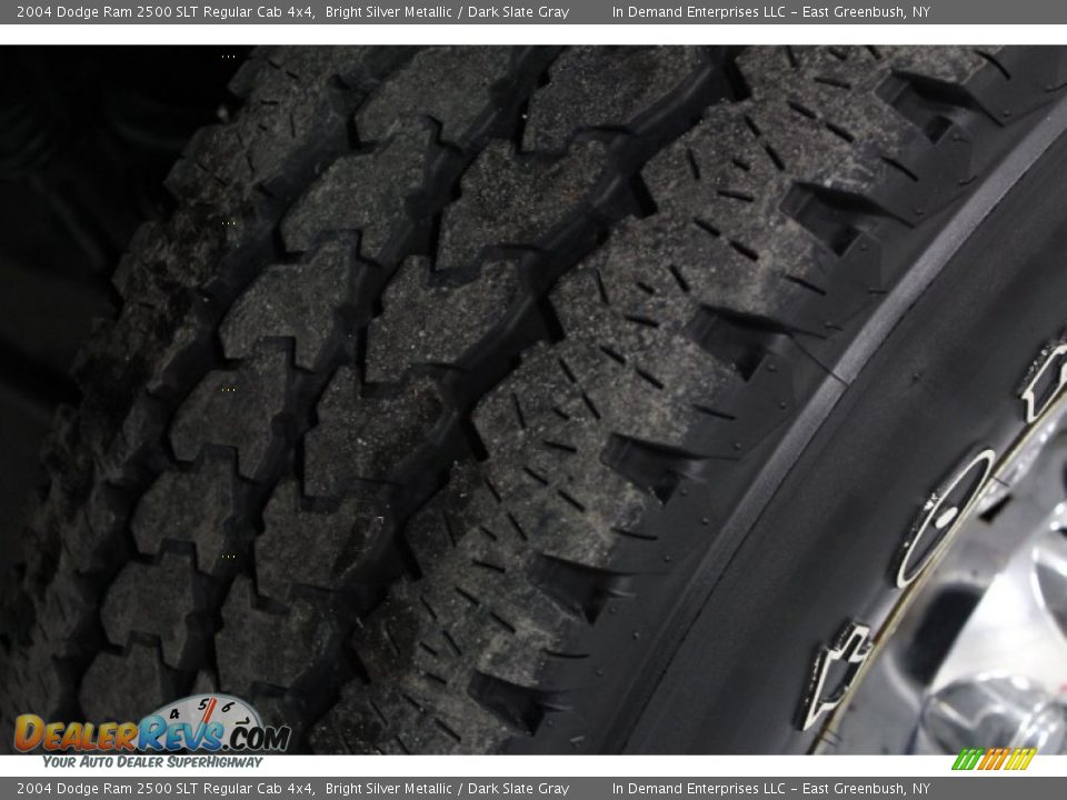2004 Dodge Ram 2500 SLT Regular Cab 4x4 Bright Silver Metallic / Dark Slate Gray Photo #35