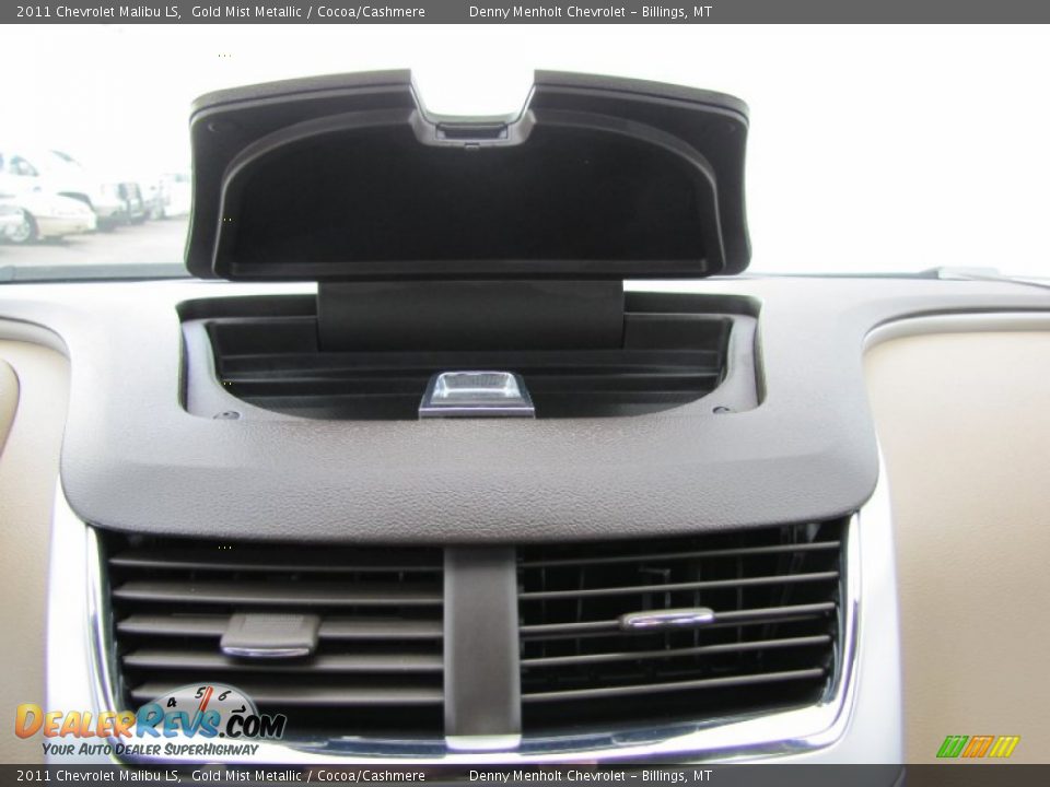 2011 Chevrolet Malibu LS Gold Mist Metallic / Cocoa/Cashmere Photo #18
