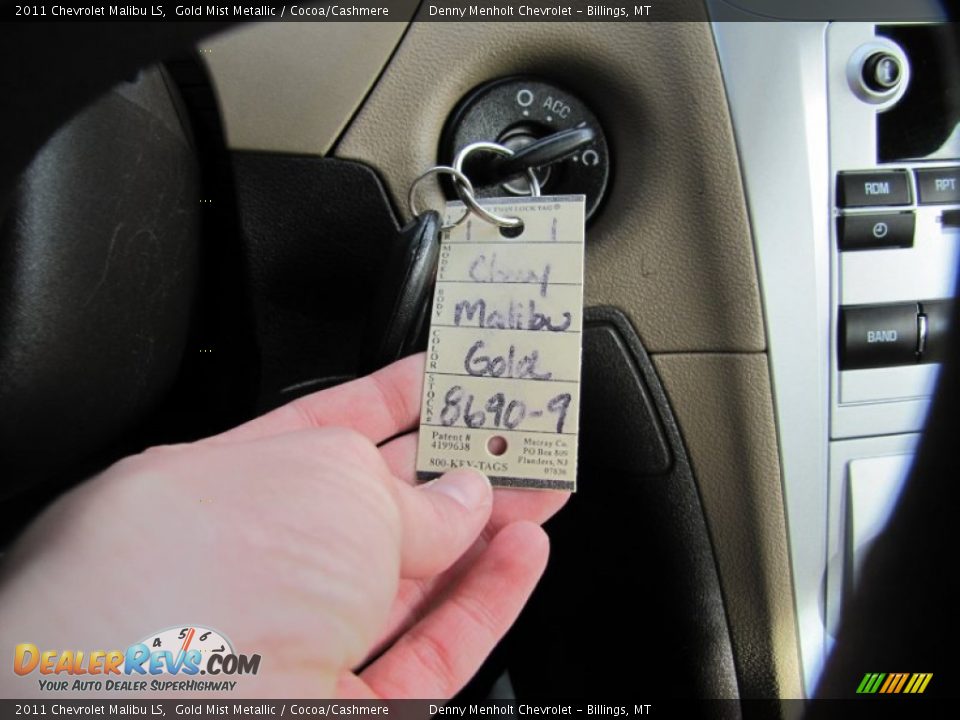 2011 Chevrolet Malibu LS Gold Mist Metallic / Cocoa/Cashmere Photo #24