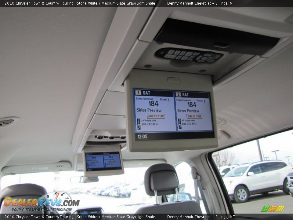 2010 Chrysler Town & Country Touring Stone White / Medium Slate Gray/Light Shale Photo #11