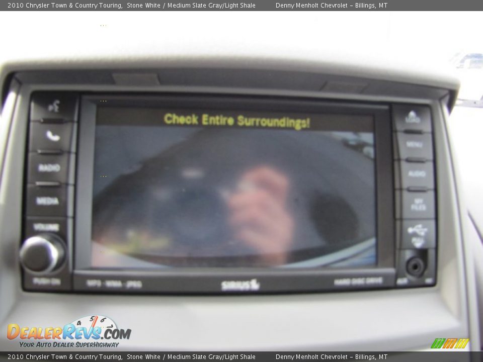 2010 Chrysler Town & Country Touring Stone White / Medium Slate Gray/Light Shale Photo #21