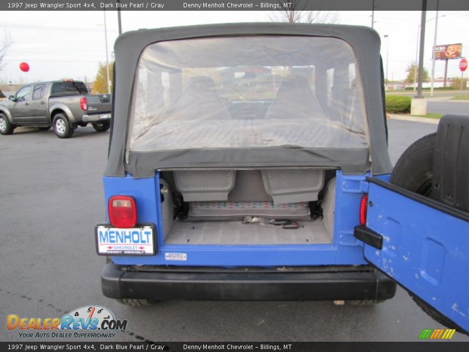 1997 Jeep Wrangler Sport 4x4 Dark Blue Pearl / Gray Photo #9