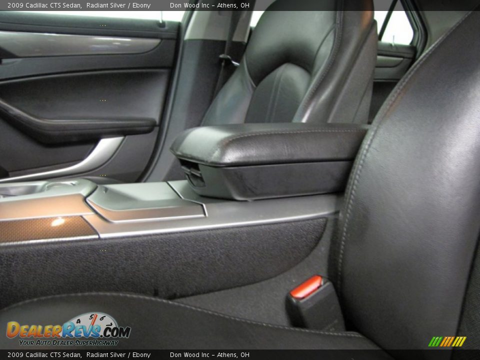 2009 Cadillac CTS Sedan Radiant Silver / Ebony Photo #25