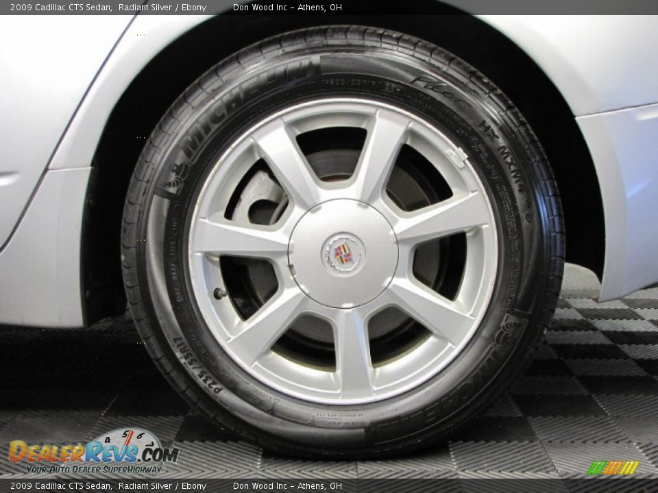 2009 Cadillac CTS Sedan Radiant Silver / Ebony Photo #31