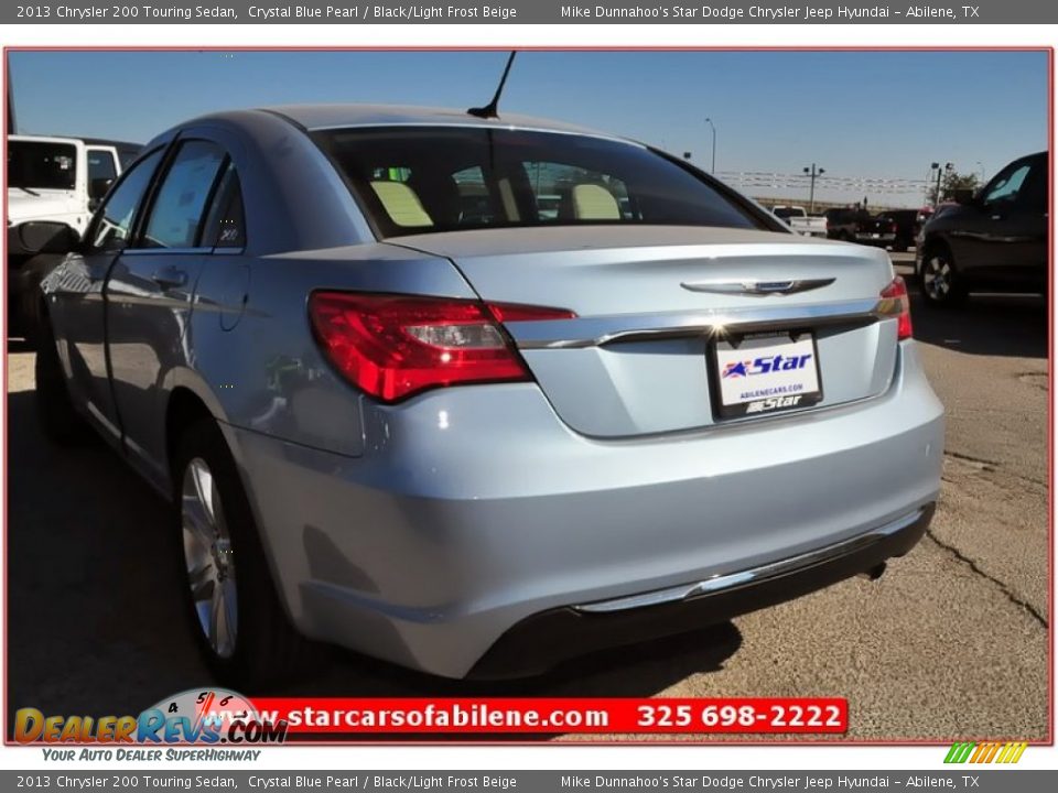 2013 Chrysler 200 Touring Sedan Crystal Blue Pearl / Black/Light Frost Beige Photo #4