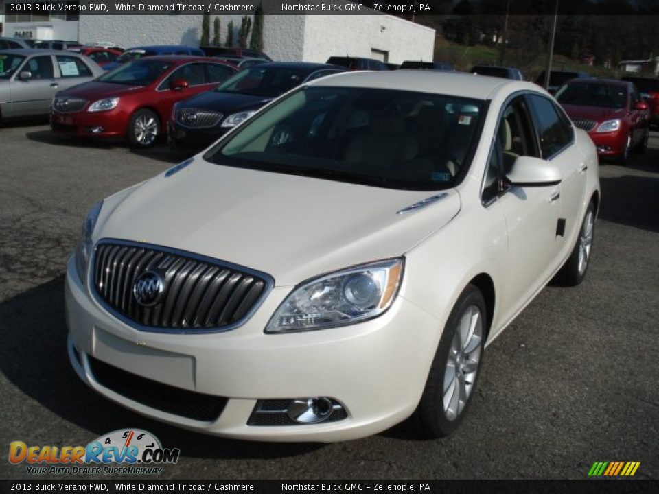 2013 Buick Verano FWD White Diamond Tricoat / Cashmere Photo #2