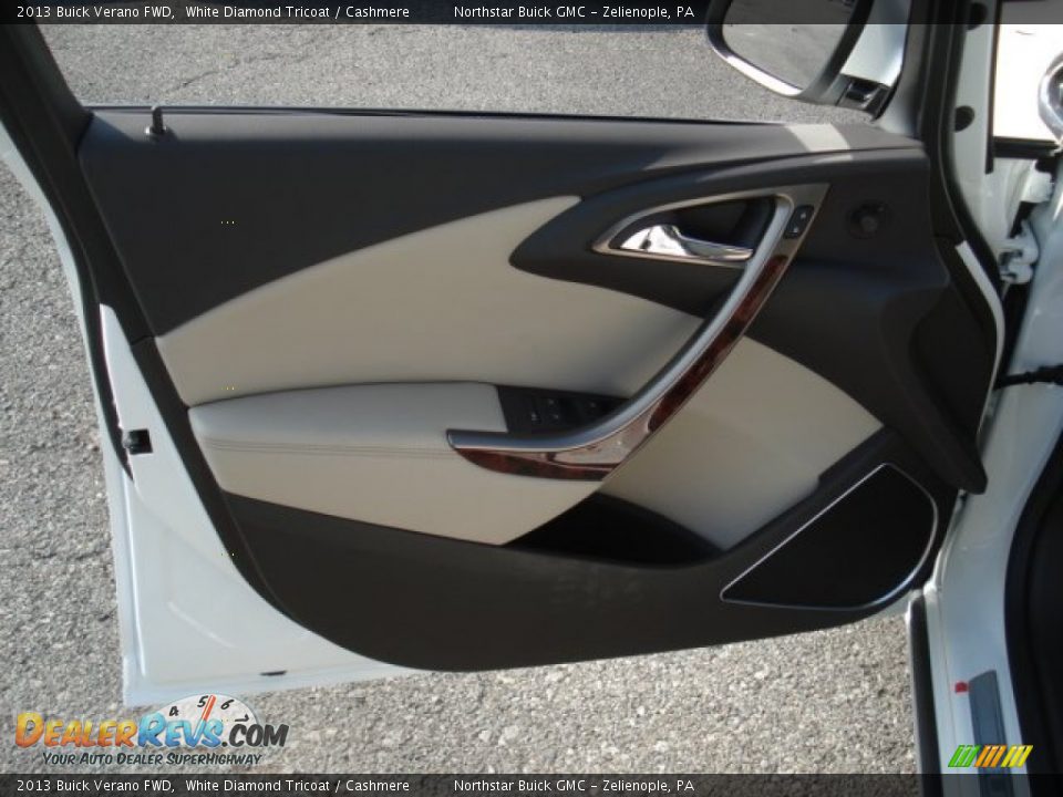 2013 Buick Verano FWD White Diamond Tricoat / Cashmere Photo #12