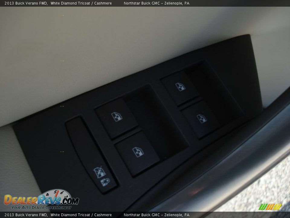 2013 Buick Verano FWD White Diamond Tricoat / Cashmere Photo #15
