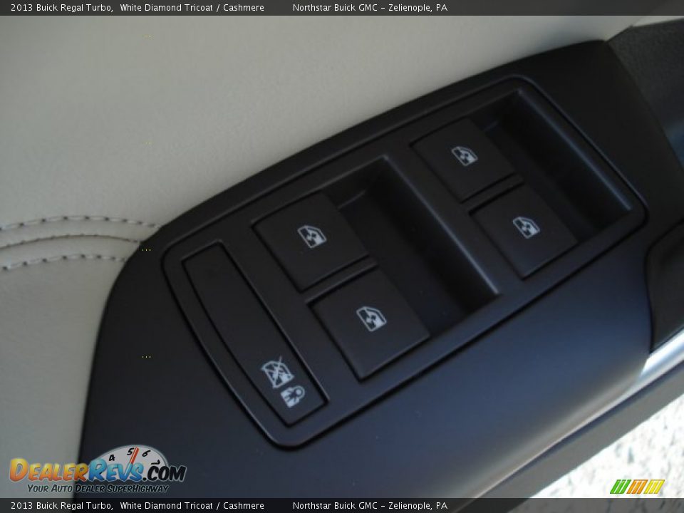 2013 Buick Regal Turbo White Diamond Tricoat / Cashmere Photo #14
