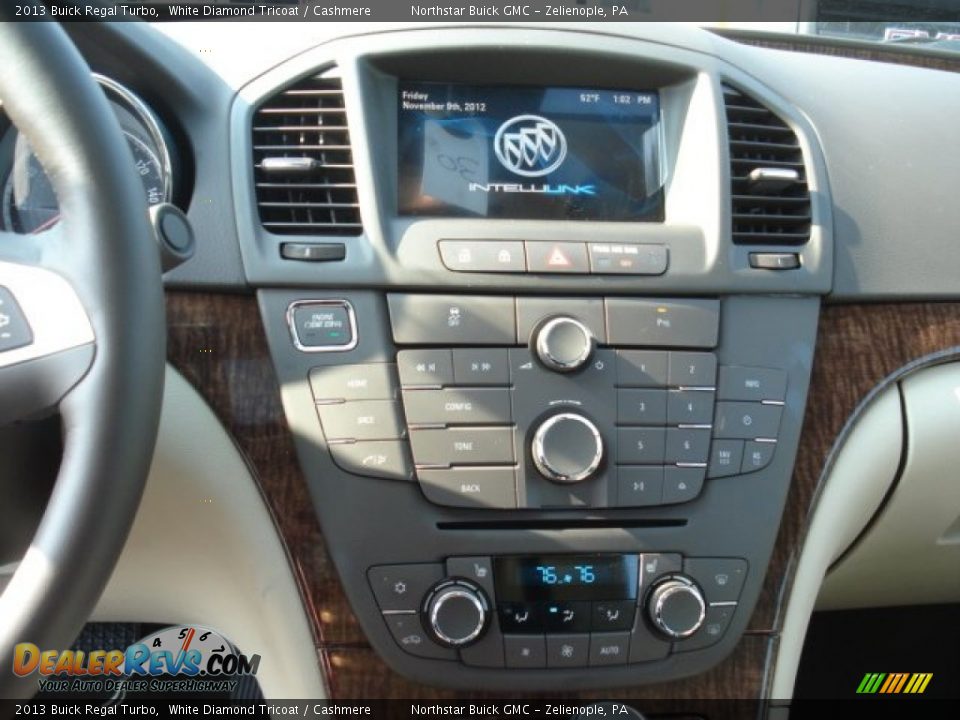 2013 Buick Regal Turbo White Diamond Tricoat / Cashmere Photo #16