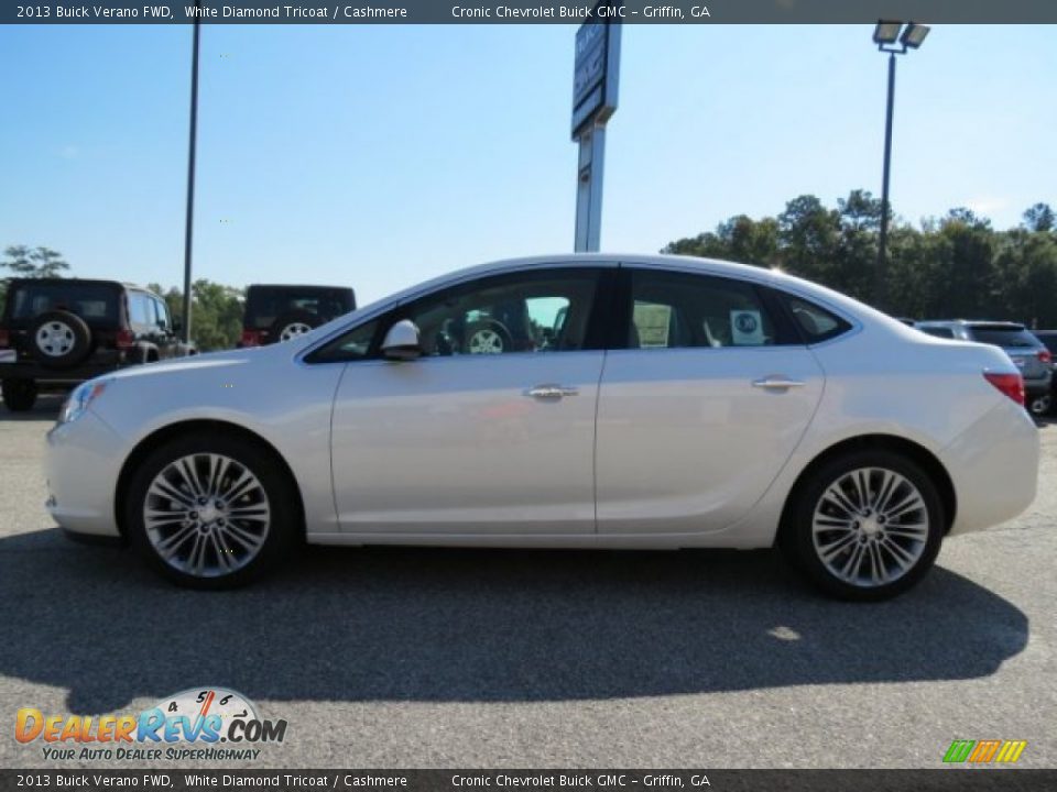 2013 Buick Verano FWD White Diamond Tricoat / Cashmere Photo #4
