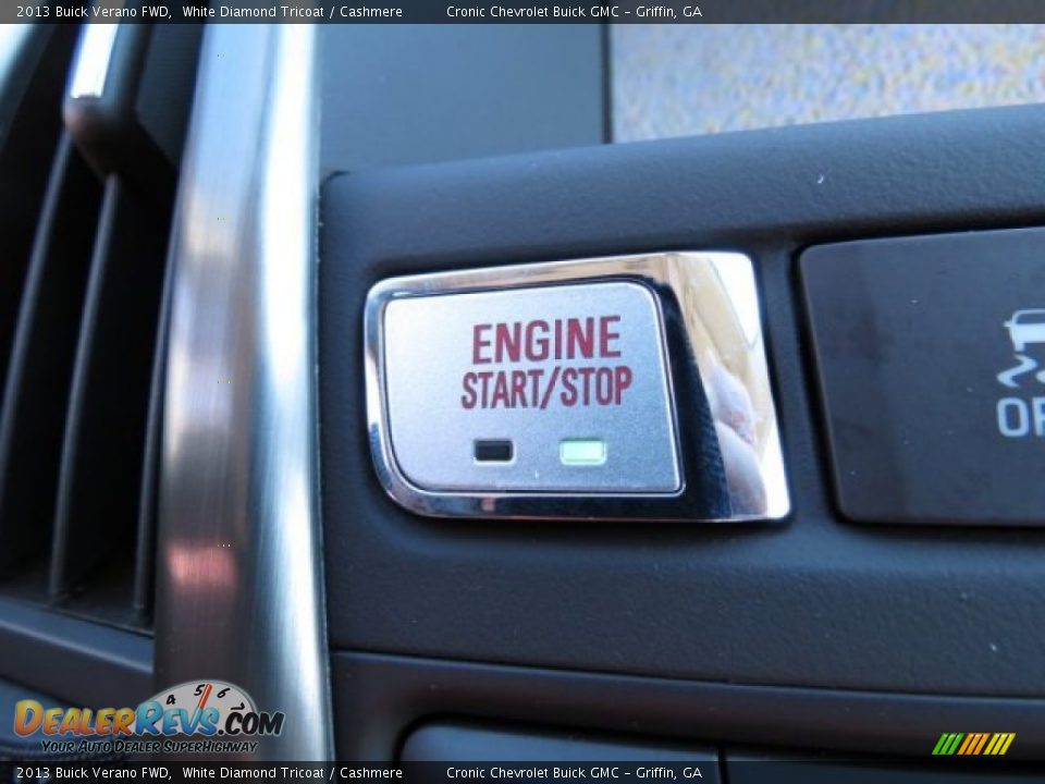 2013 Buick Verano FWD White Diamond Tricoat / Cashmere Photo #19