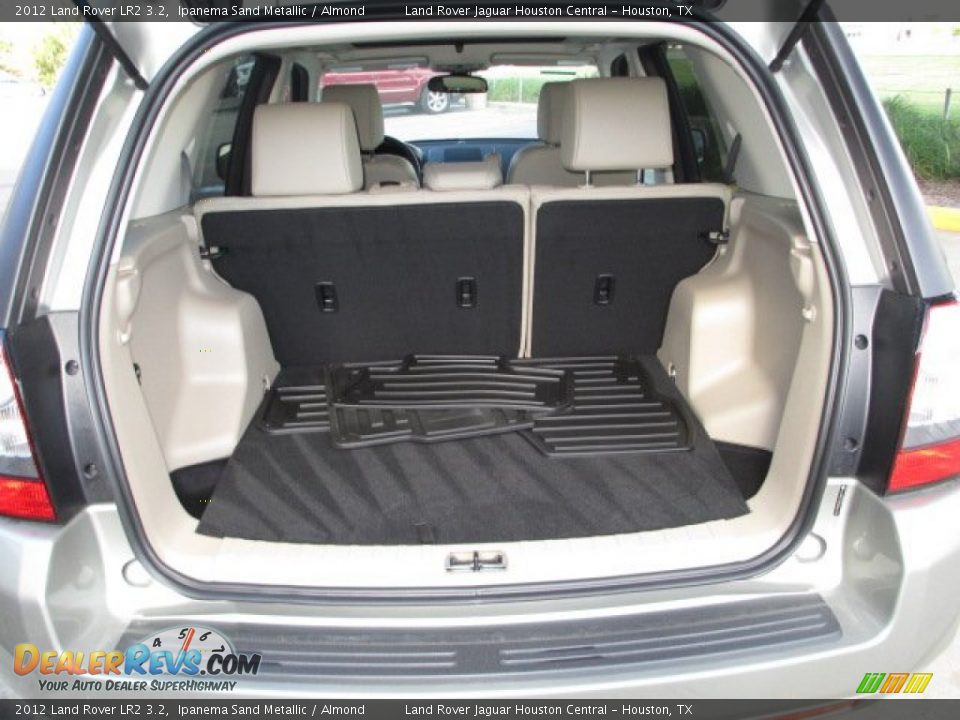 2012 Land Rover LR2 3.2 Ipanema Sand Metallic / Almond Photo #14