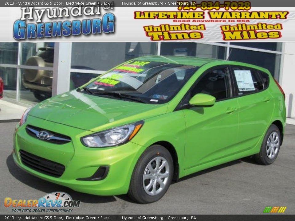 2013 Hyundai Accent GS 5 Door Electrolyte Green / Black Photo #1