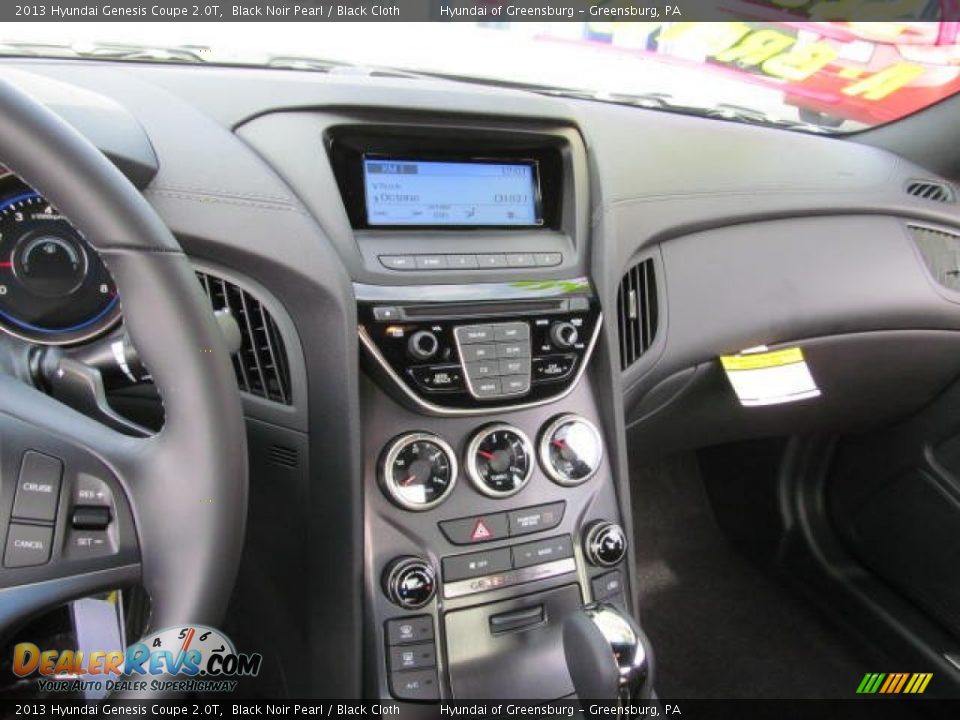 2013 Hyundai Genesis Coupe 2.0T Black Noir Pearl / Black Cloth Photo #8