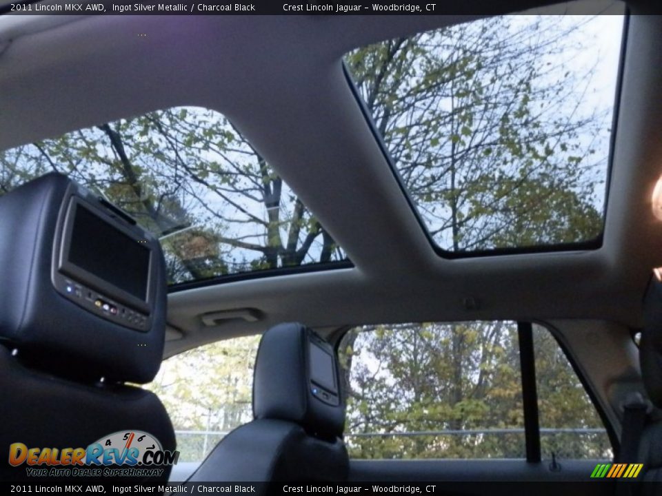 2011 Lincoln MKX AWD Ingot Silver Metallic / Charcoal Black Photo #11