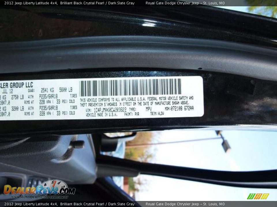 2012 Jeep Liberty Latitude 4x4 Brilliant Black Crystal Pearl / Dark Slate Gray Photo #6