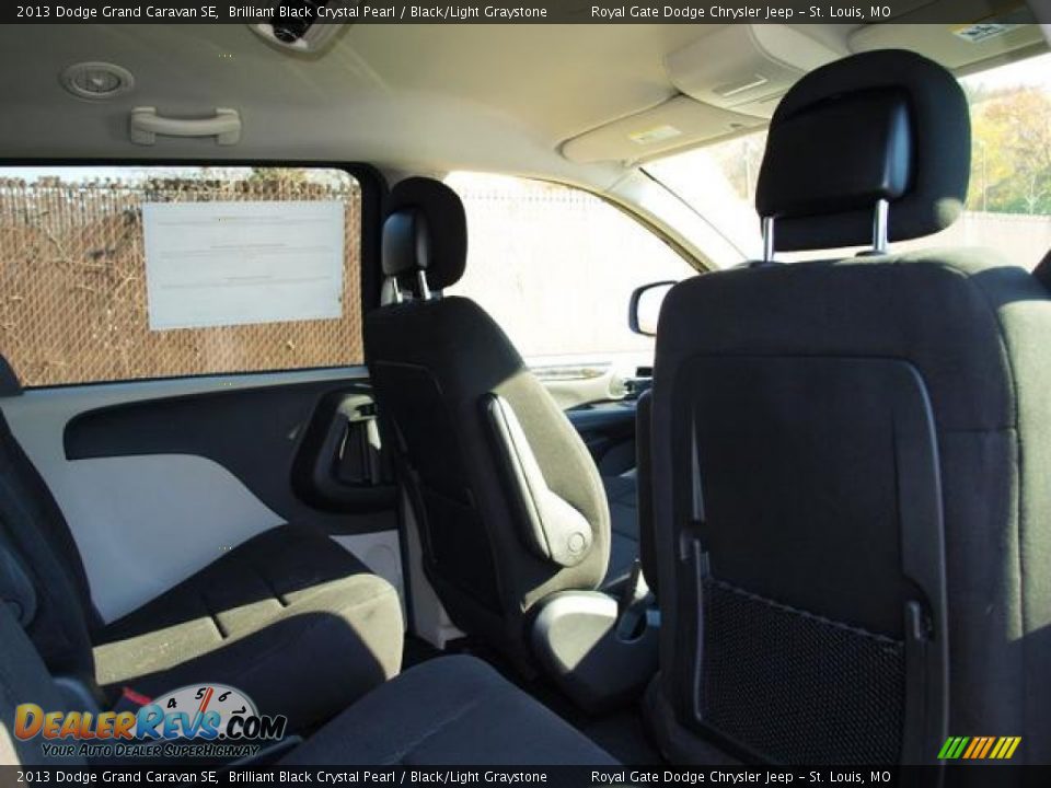 2013 Dodge Grand Caravan SE Brilliant Black Crystal Pearl / Black/Light Graystone Photo #4