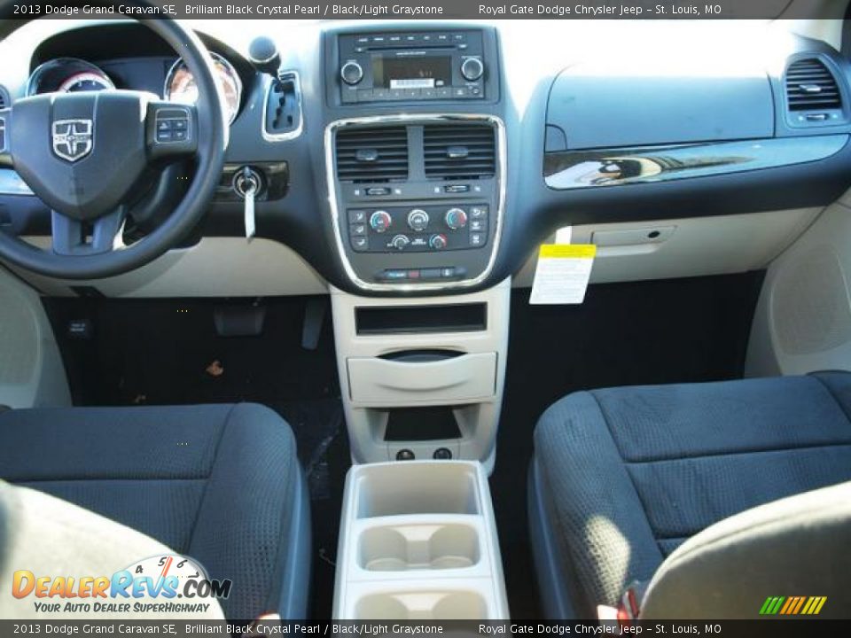 2013 Dodge Grand Caravan SE Brilliant Black Crystal Pearl / Black/Light Graystone Photo #5