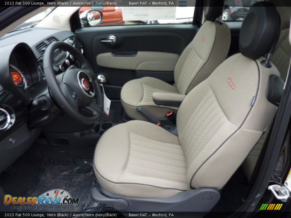 Front Seat of 2013 Fiat 500 Lounge Photo #9
