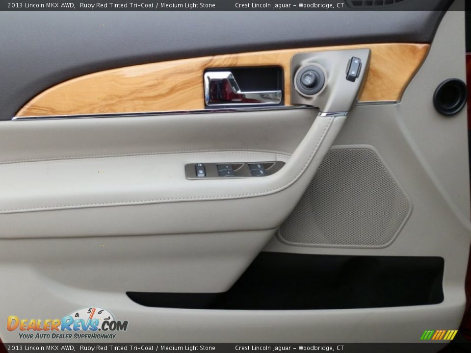 2013 Lincoln MKX AWD Ruby Red Tinted Tri-Coat / Medium Light Stone Photo #13