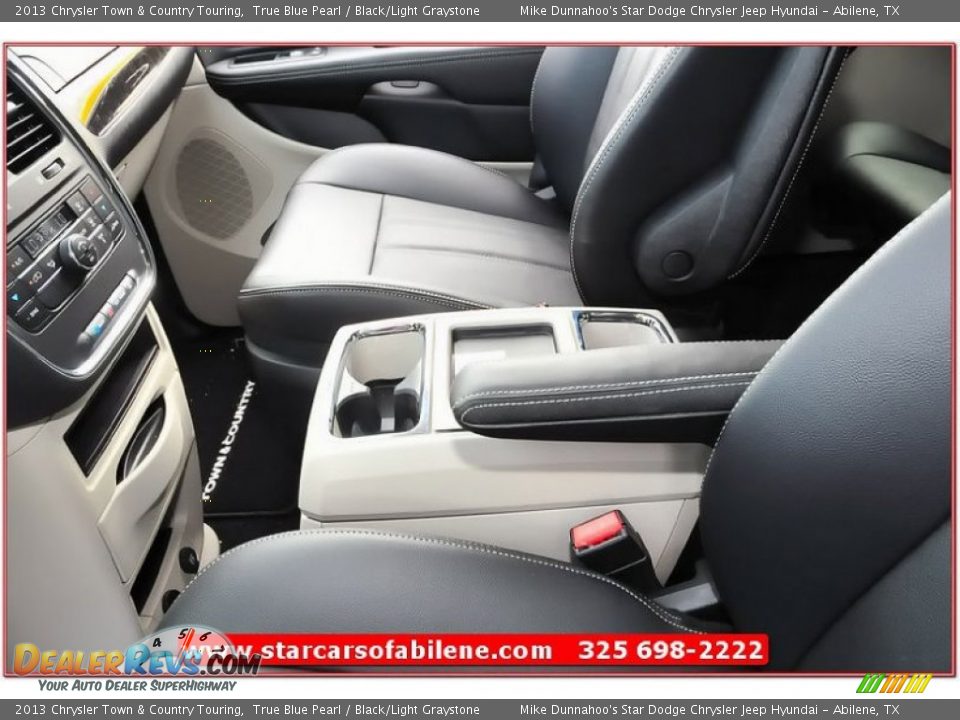 2013 Chrysler Town & Country Touring True Blue Pearl / Black/Light Graystone Photo #17