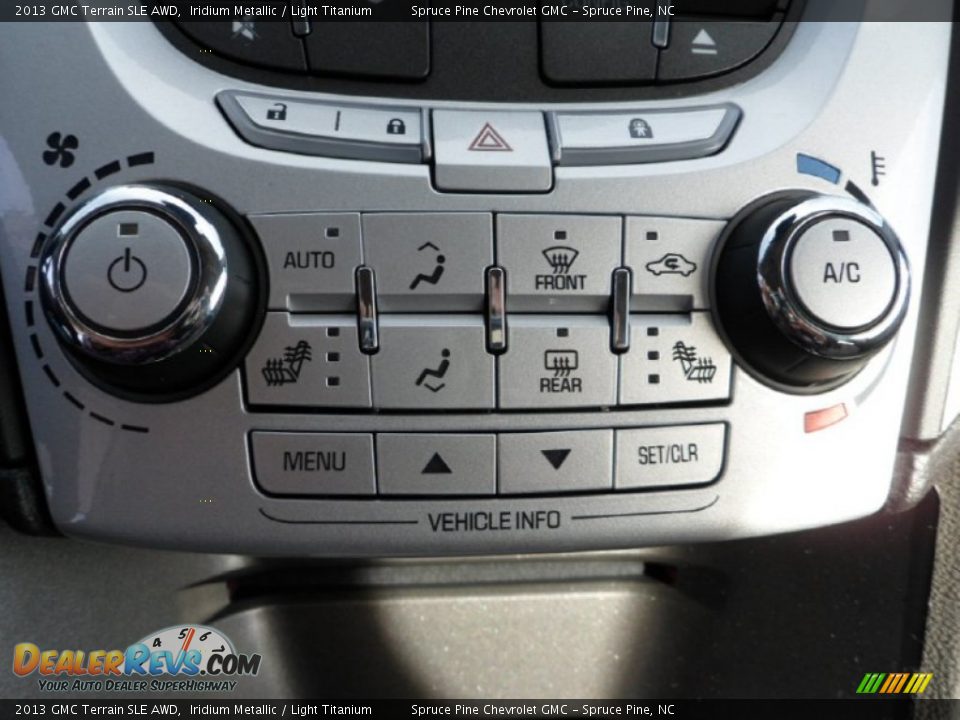 2013 GMC Terrain SLE AWD Iridium Metallic / Light Titanium Photo #21