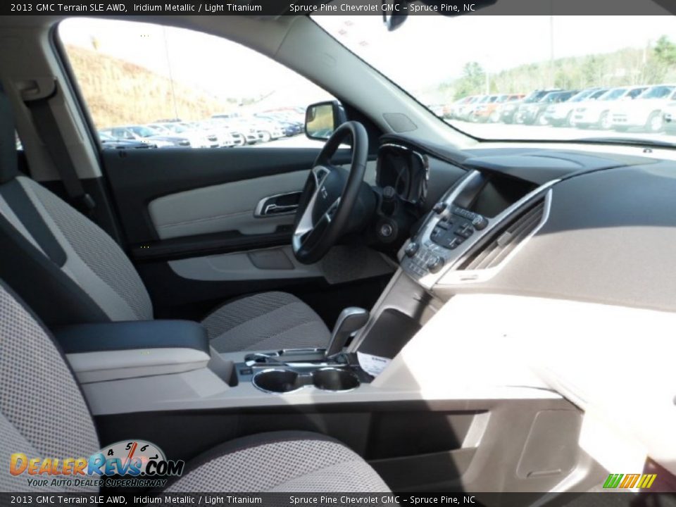 2013 GMC Terrain SLE AWD Iridium Metallic / Light Titanium Photo #35