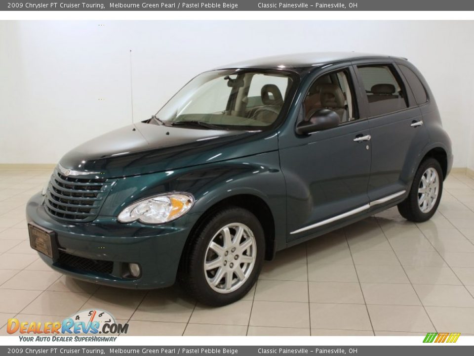 2009 Chrysler PT Cruiser Touring Melbourne Green Pearl / Pastel Pebble Beige Photo #3