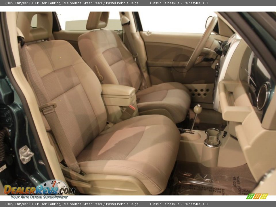 2009 Chrysler PT Cruiser Touring Melbourne Green Pearl / Pastel Pebble Beige Photo #12