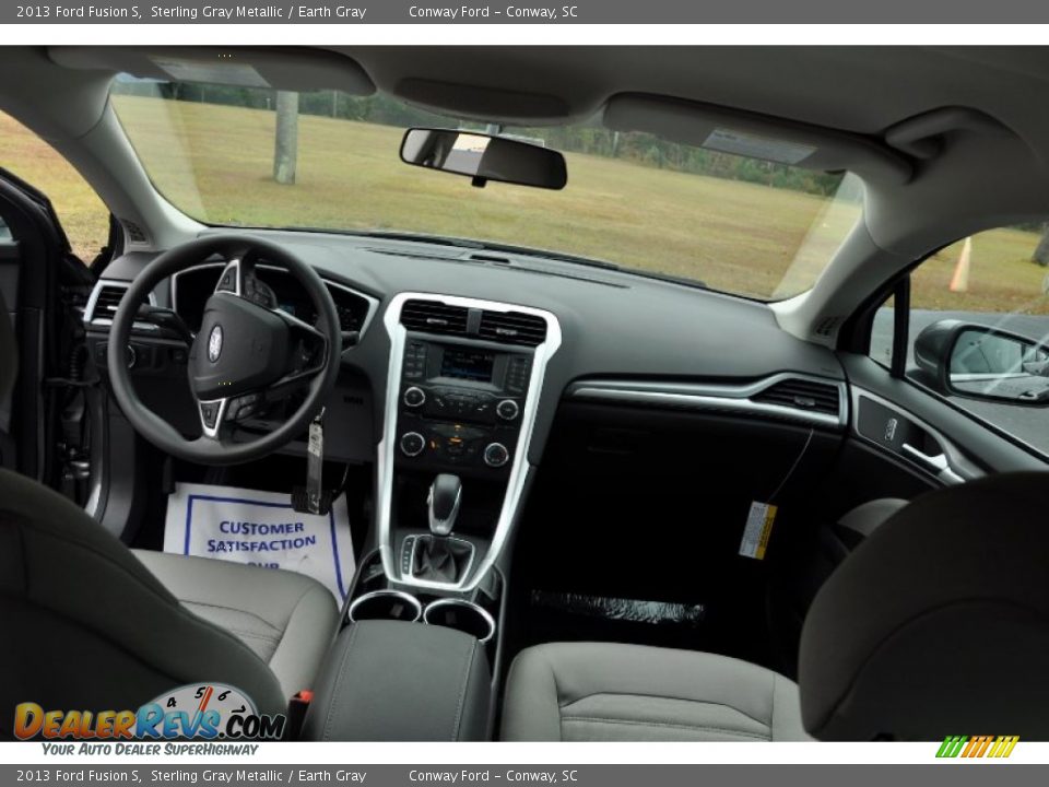 2013 Ford Fusion S Sterling Gray Metallic / Earth Gray Photo #12