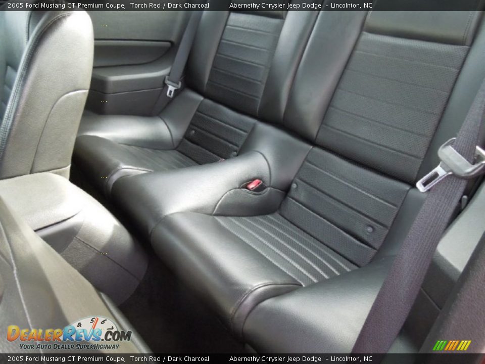 2005 Ford Mustang GT Premium Coupe Torch Red / Dark Charcoal Photo #13