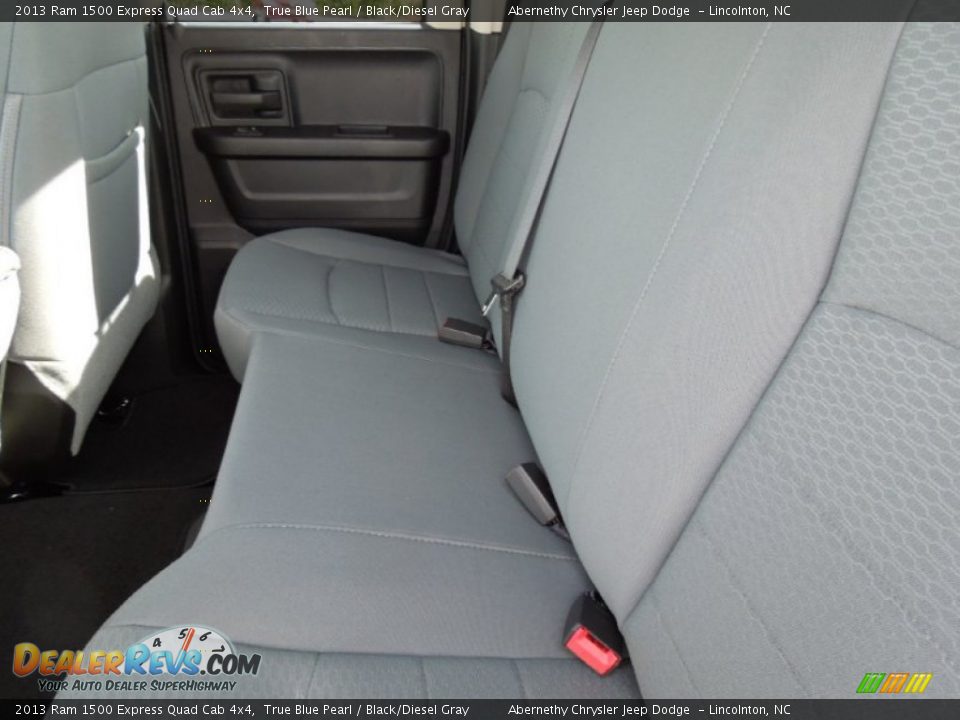 2013 Ram 1500 Express Quad Cab 4x4 True Blue Pearl / Black/Diesel Gray Photo #18