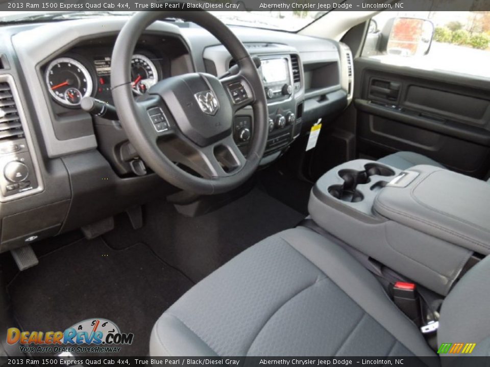 Black/Diesel Gray Interior - 2013 Ram 1500 Express Quad Cab 4x4 Photo #28
