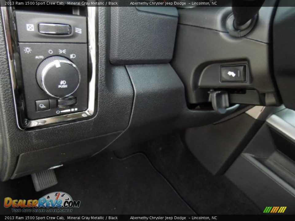 Controls of 2013 Ram 1500 Sport Crew Cab Photo #13