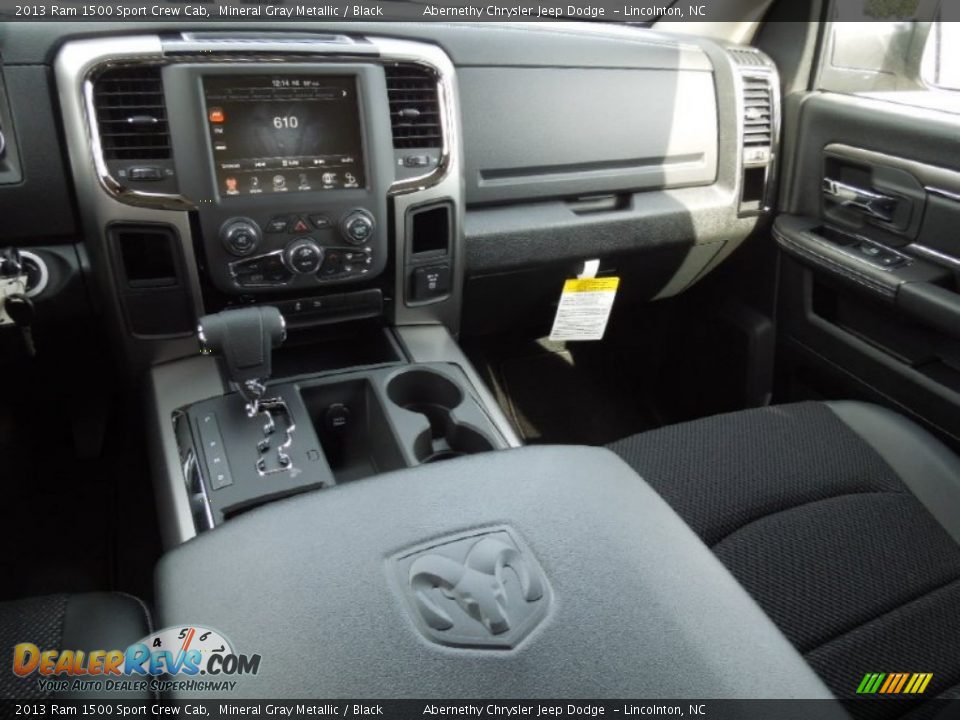 2013 Ram 1500 Sport Crew Cab Mineral Gray Metallic / Black Photo #21